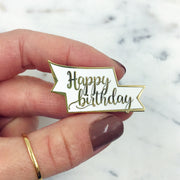 Pin's - It's your day - Hérisson et Happy Birthday